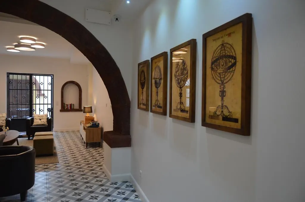 Apartment Studios Funchal By Petit Hotels Portugal